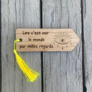 Marque-page en bois personnalisé avec gravure