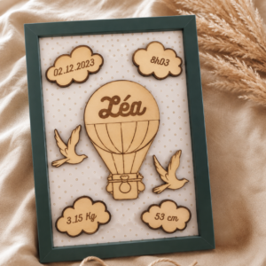 Cadre de naissance montgolfière personnalisé pour bébé