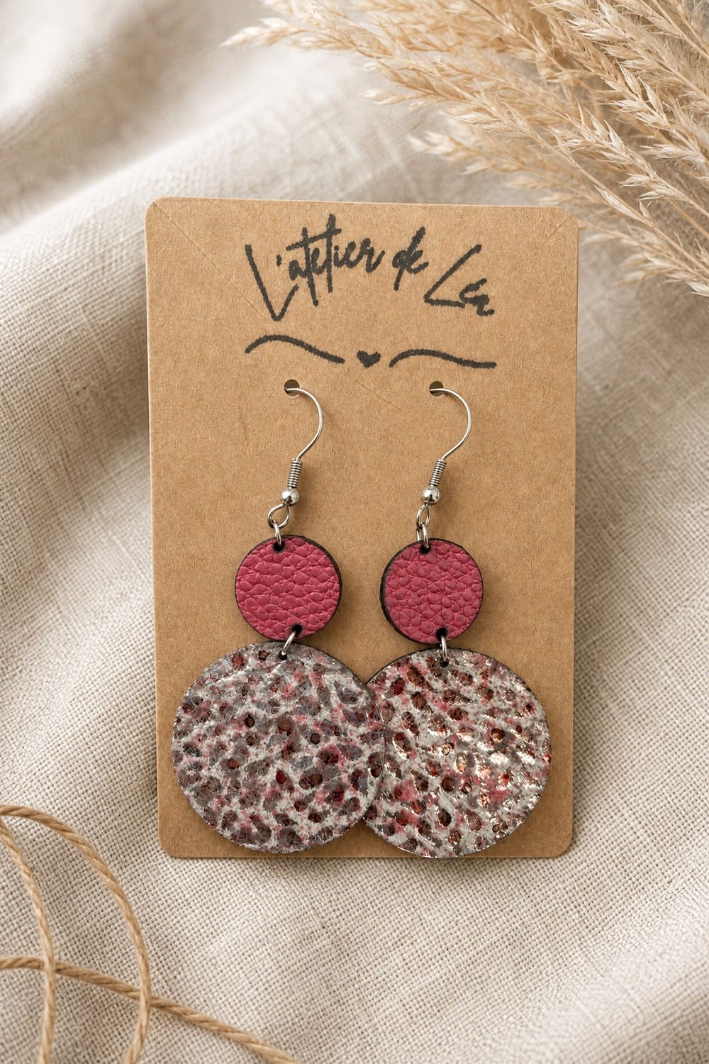 Boucle d'oreille pendante double rond un rose et un rose et argent pailleté